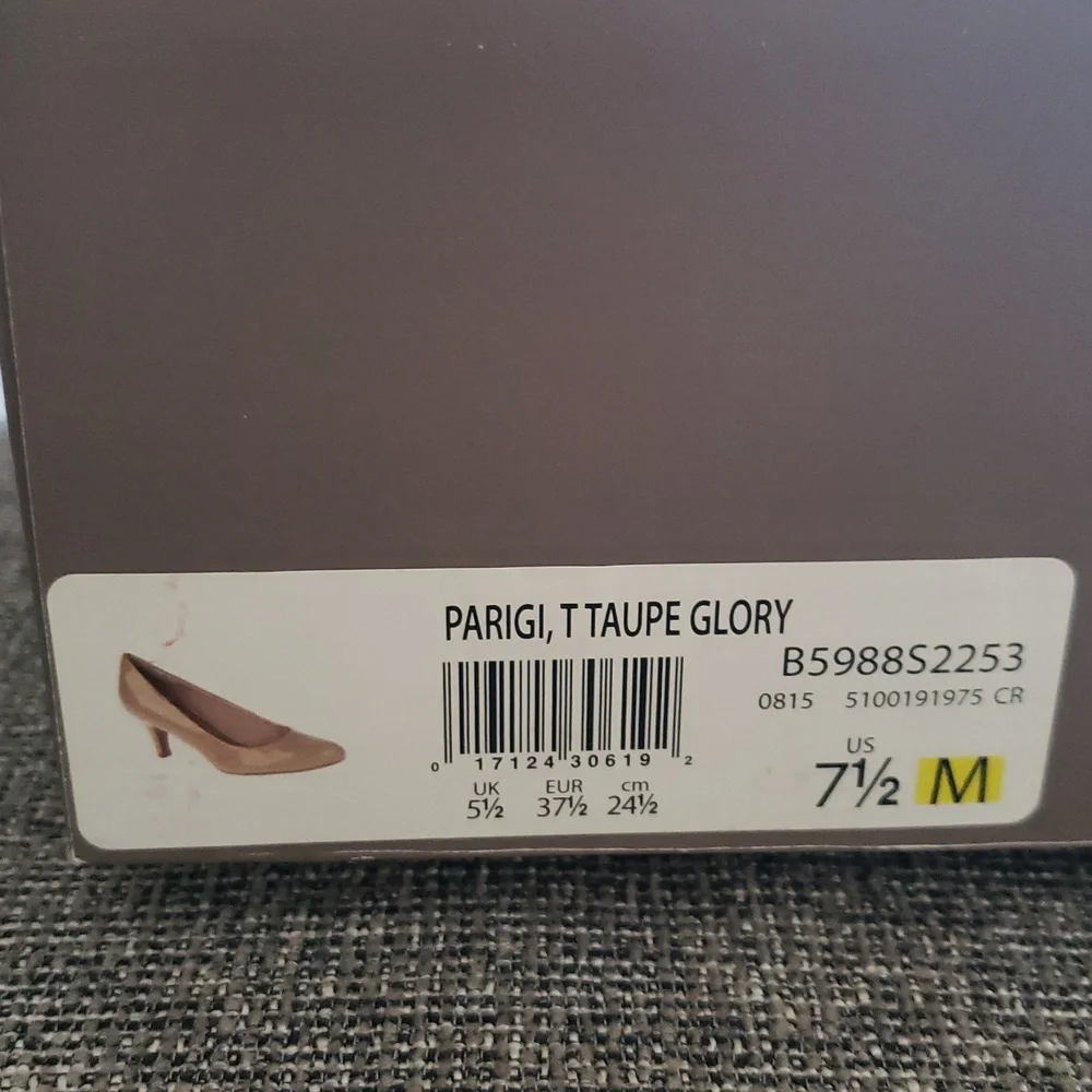Life Stride Women's Taupe Pumps - Picture 5 of 9